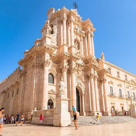 Ortigiadreamrooms 12 * Syracuse