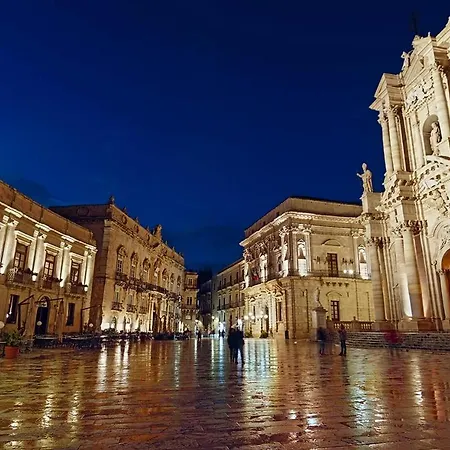 Ortigiadreamrooms 12 Appartamento *